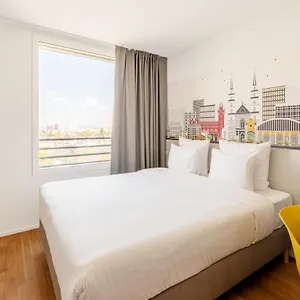 B&B Hotel Basel 3* Βασιλεία