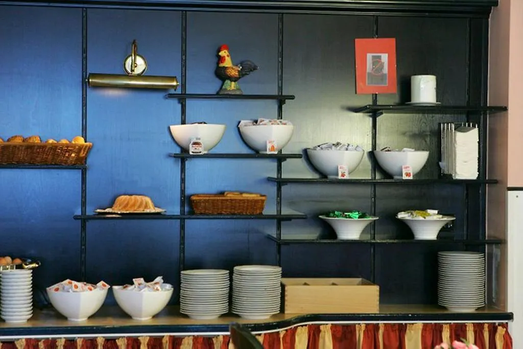 Caratart Hotel Bombolo Wien 4*, Vienne