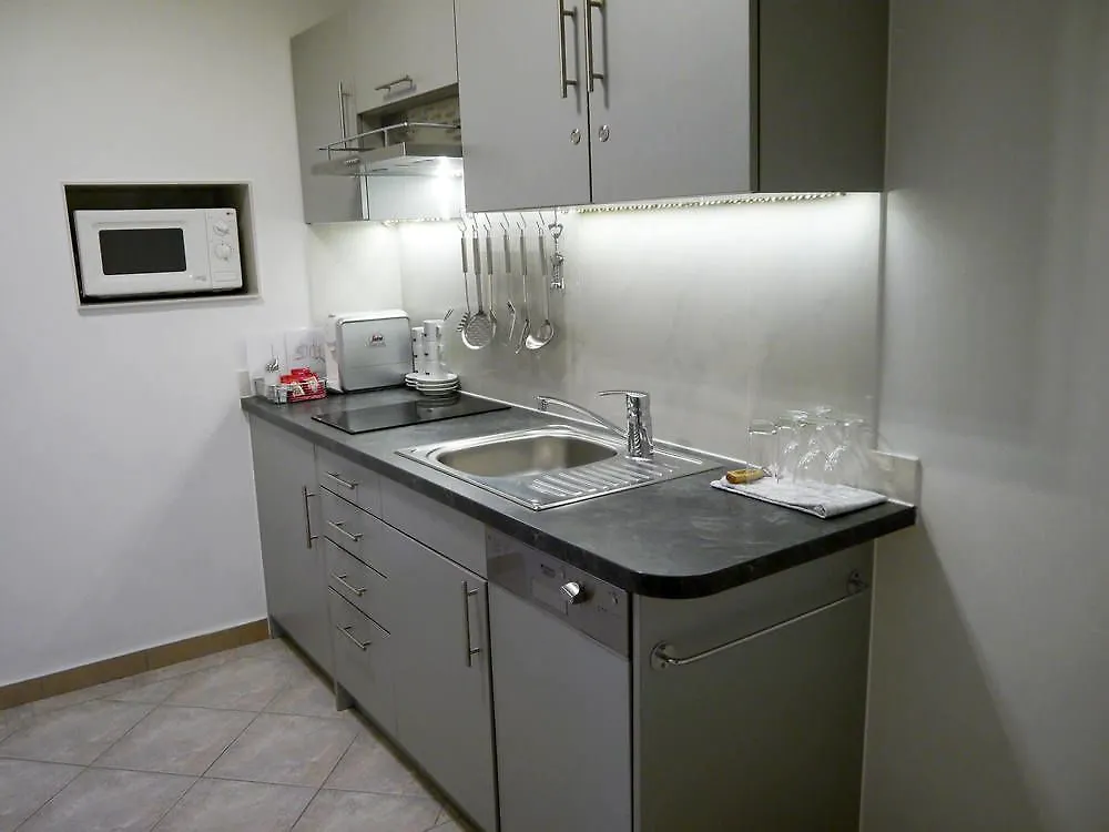 Caratart Hotel Bombolo Wien 4*, Vienne
