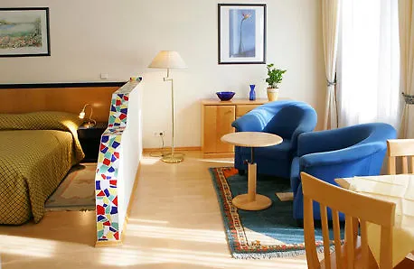 Caratart Hotel Bombolo Wien  וינה